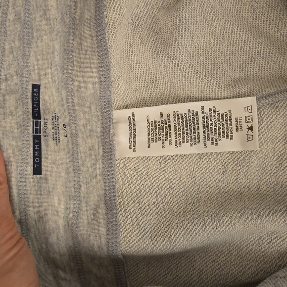 NWT Tommy Hilfiger jogger sweatpants - Picture 11 of 17